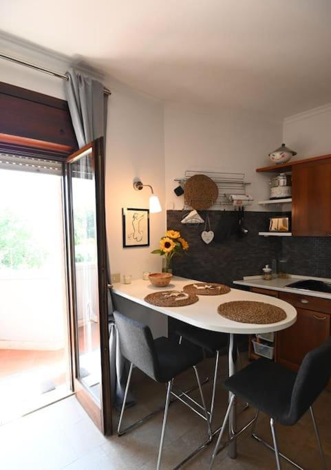 A Casa Di Tina Genzano di Roma Exterior foto