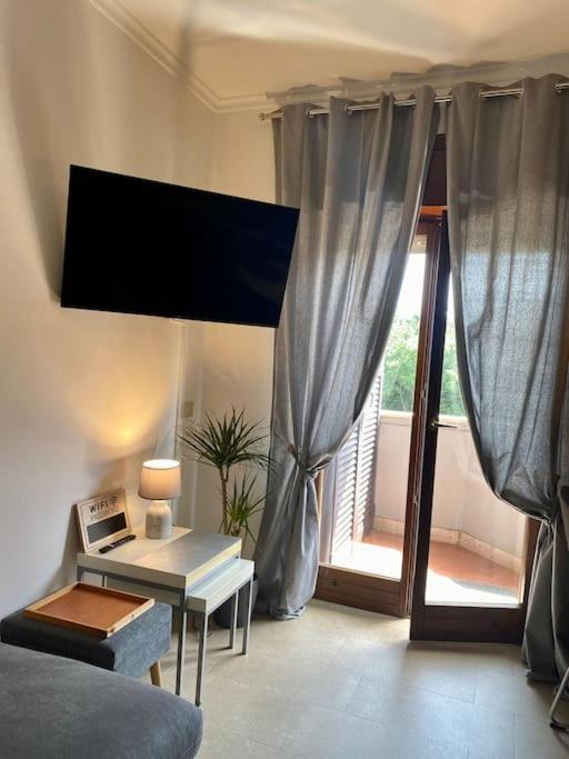 A Casa Di Tina Genzano di Roma Exterior foto