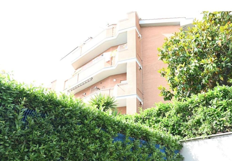 A Casa Di Tina Genzano di Roma Exterior foto